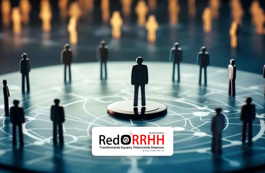 Los cambios en gerencias, subgerencias o jefaturas no solo afectan la estructura jerárquica: impactan la confianza, el clima laboral y la continuidad operativa. Por eso, una comunicación bien gestionada no es un “extra”, sino una herramienta estratégica de liderazgo.